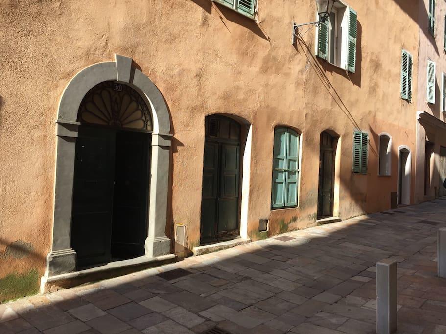 U Palazzu Ghejenuvese Apartment Бастия Екстериор снимка